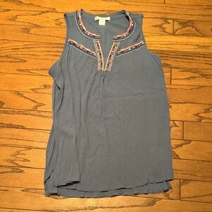 Kelly Renee Blue Gray Top